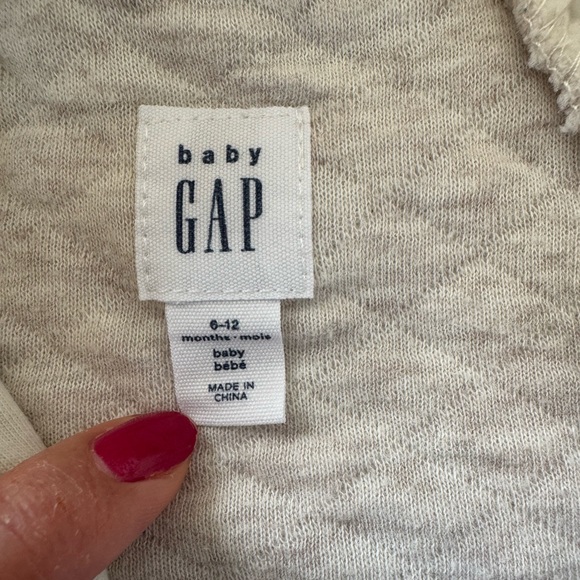 GAP Baby Soft Cream Knit - Picture 3 of 3